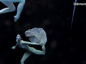2 dolls swim and get naked uber-sexy