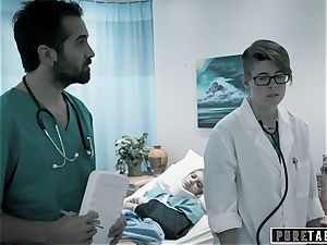 pure TABOO crank doc Gives teen Patient cunt exam